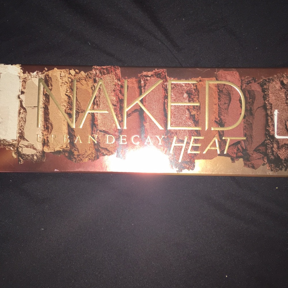 Urban Decay Naked Heat palette